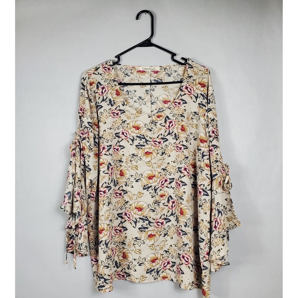 Liberty Love Womens 2XL Floral V-Neck Blouse Bell Sleeve Lace Up Cream